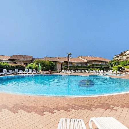 Kristall Lago Apartment